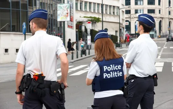 Belgisk polis Copyright: VanderWolf Images/Dreamstime.com