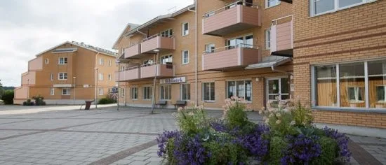 Det var här på Morö Backe i Skellefteå som en 20-årig man mördades i samband med en knarkuppgörelse. Foto: skebo.se