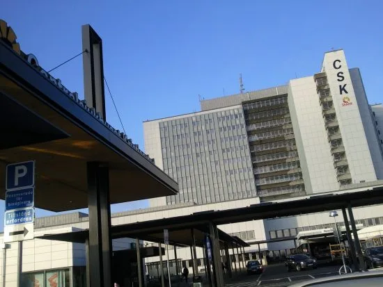Den fyra månader gamla flickan fördes först svårt skadad till Centralsjukhuset i Kristianstad ... Foto: skane.se