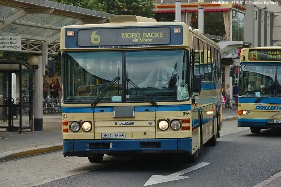 Buss med destination Morö Backe i Skellefteå. Bild: omnibuss.se