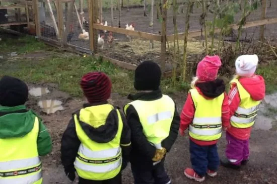 Barnen på Lerkils förskola fick evakueras till andra lokaler på grund av mordbranden. foto: kungsbacka.se
