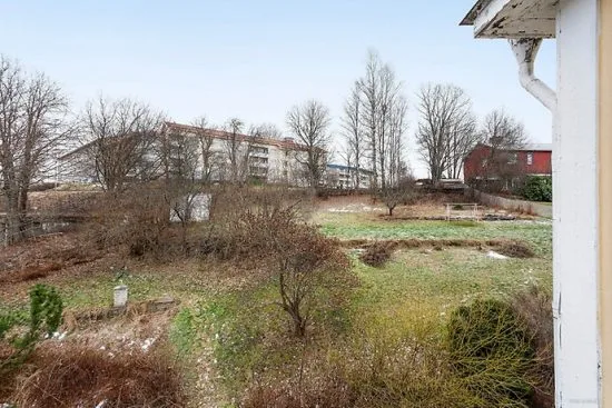 En person blir misshandlad med kniv på Viktoriagatan i Härnösand. Bild: hemnet.se