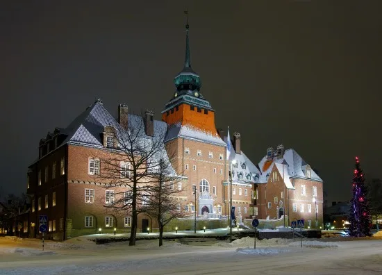 Östersund på kvällen Copyright: Mikhail Markoskiy/Dreamstime.com
