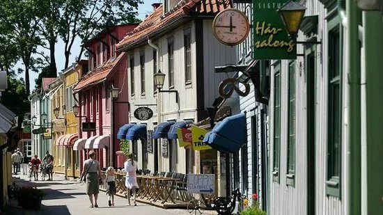 En mordbrand förstör helt ett asylboende i Sigtuna. Bild: Tripadvisor