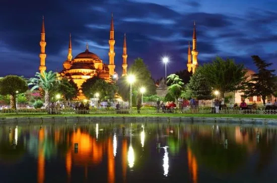 Istanbul by night Bild: tripadvisor.se
