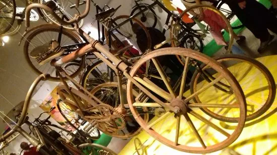 Ta i trä, sa cyklisten