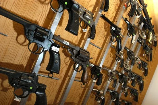 Vapen Copyright: Dreamstime.com
