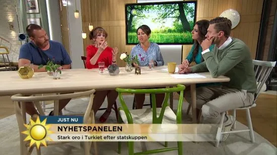 Nyhetspanelen i TV4 fr.v. Erik Hörstadius, Elisabet Höglund och Hanne Kjöller Foto: TV4