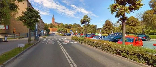 Det var här vid Tempelgatan i Mölndal som en kvinna på fredagskvällen utsattes för misshandel och våldtäktsförsök. Foto: kartor.eniro.se
